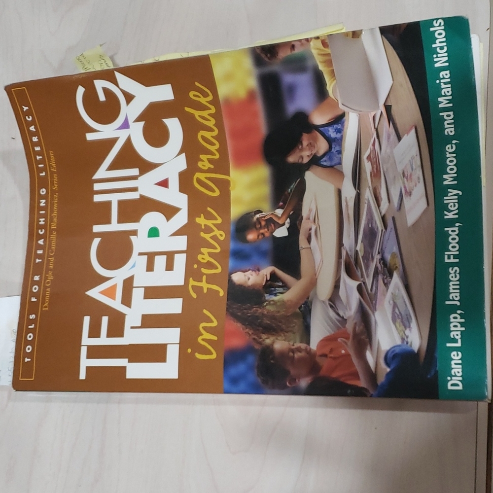 1st Grade Teacher's Guide To Literacy